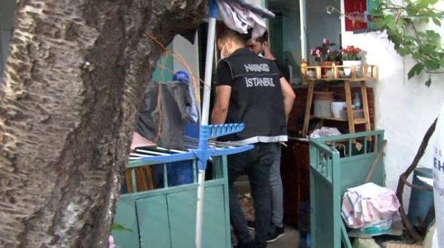 Uyuşturucu operasyonuna giden polis, karşısında solunum cihazına bağlı 74 yaşında bir şüpheli buldu