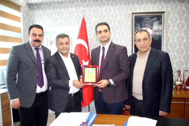 Varto Belediyesinde 'Sosyal Denge Sözleşmesi' sevinci