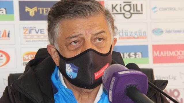 Yılmaz Vural hakemlere sert çıktı: Kimse babanızın oğlu değil, yanında küfür ediliyor ve duymazdan geliyorsun!