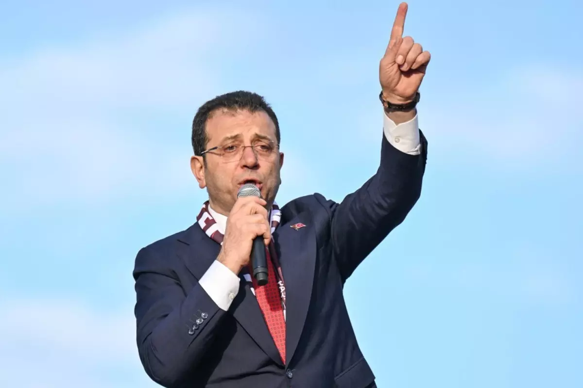 Yolsuzluk soruşturmasında tutuklanan İmamoğlu'ndan ilk açıklama